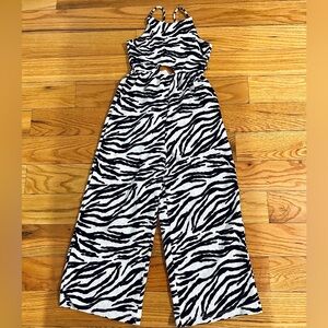 Zara cutout jumpsuit size 6Y EUC